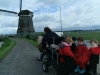 Met de ponywagen naar de molen rijden